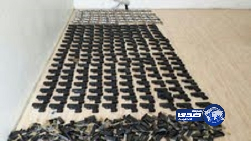 “أمن طرق رغوة” يحبط محاولة مواطن تهريب 226 قطعة سلاح