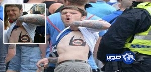 القبض على بريطاني رسم وشماً لمسجد ينفجر