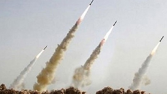 قذائف إسرائيلية تسقط في لبنان رداً على 4 صواريخ مجهولة