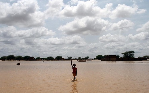المتضررين بفيضانات السودان يتجاوز 300 ألف شخص