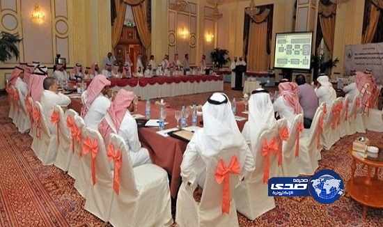 أمانة المدينة تنظم ورشة لدراسة الهياكل الوظيفية في القطاع البلدي