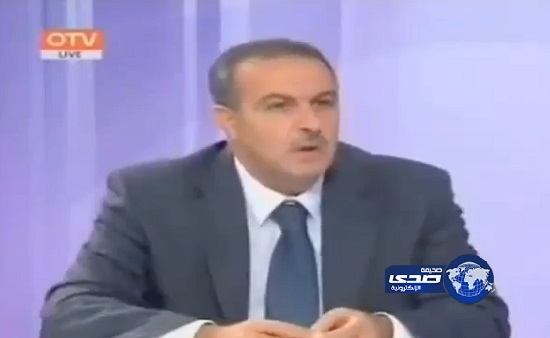 بالفيديو – وزير لبناني سابق يهدد بتدمير الكعبة من أجل بشار الأسد