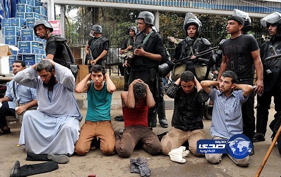 بالصور – الداخلية المصرية تعلن إحكام السيطرة على منطقة النهضة