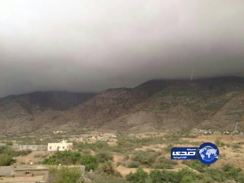 أمطار على جازان و”المدني” تعاملت مع عدة احتجازات بالأودية