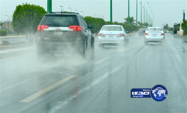 هطول أمطار على جازان والدفاع المدني يحذِّر الأهالي