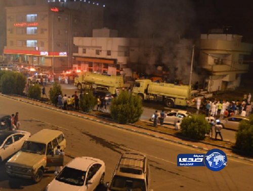 حريق في محل لتأجير الخيام بمحايل عسير