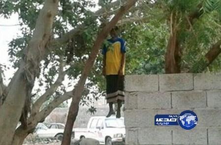 مسن ينهي حياته شنقا بصامطة