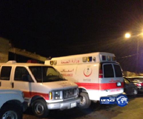 تكدس سيارات “صحة عسير” المعطلة بورشة في “صناعية أبها”