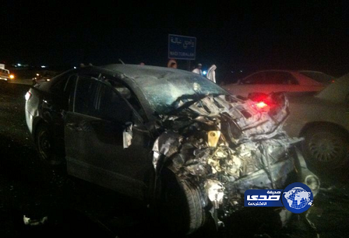 وفاة وإصابة 6 إثر حادث مروّع على كبري وادٍ بطريق “بيشة – رنية”