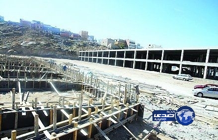 تسليم مواقع مشاريع جسور وانفاق الطائف للمقاولين