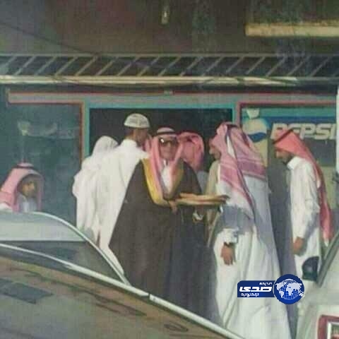 ماتركب.. تميس وبشت ؟؟!