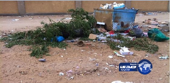 بالصور.. سكان المظيلف يشكون تكدس النفايات ونقص الخدمات