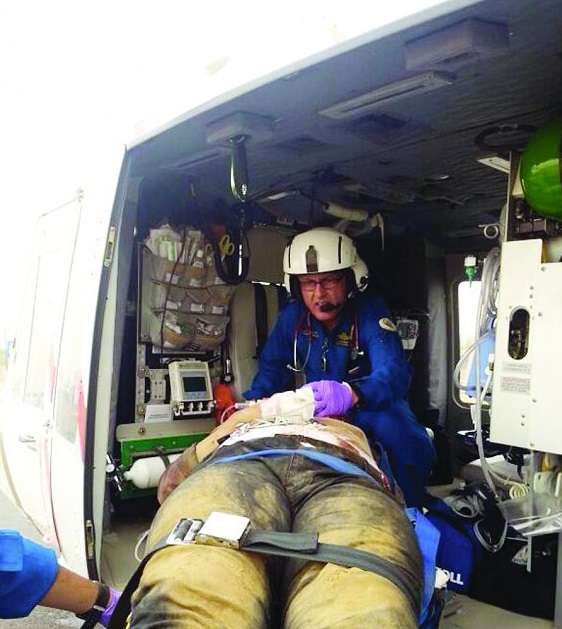الإسعاف الجوي يخلي أول مصاب في جازان بنجاح
