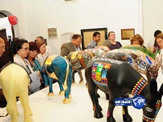 “الحمار” رمز للسلام والمحبة فى مهرجان عالمي