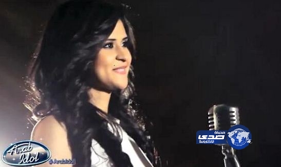 عاصفة تعليقات على صورة لسلمى رشيد وهي نائمة