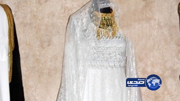 فستان زفاف عمره 50 عاماً وارتدته 25 عروساً