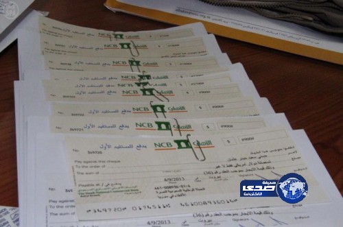 حملة نصرة الأشقاء توزع 120 شيكاً على السوريين ببيروت