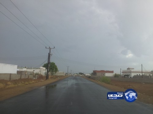 أمطار متوسطة على مركز حلي جنوب القنفذة