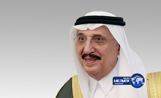 “أمير جازان” يهنئ الطفلة “رهام” بخلو دمها من “الإيدز”