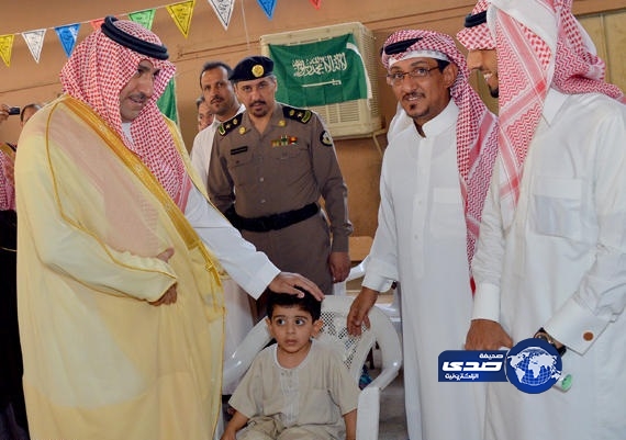 أمير الرياض بالنيابة يتفقد عدداً من مدارس جنوب العاصمة
