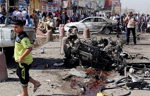 31 قتيلا في انفجار ست سيارات مفخخة في بغداد