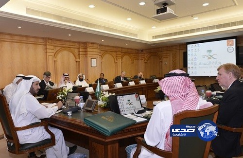 “الصحة” تبحث قياس أداء قطاعاتها وإنتاجية الممارسين الصحيين