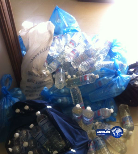 الإطاحة برجل وامرأة إثيوبيين حوَّلا شقتهما لتصنيع الخمور بـ “الرياض”