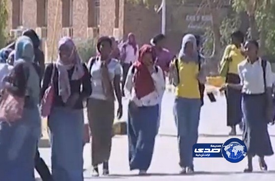 بالفيديو.. «الزي الفاضح» في السودان يثير الجدل