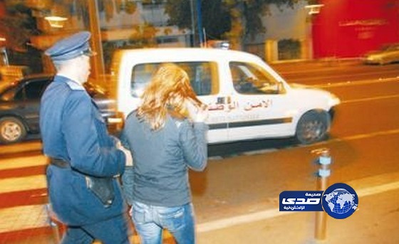 اطلاق سراح سبعة فرنسيين والتحفظ على أربع مغربيات كن يمارسن الجنس معهم!