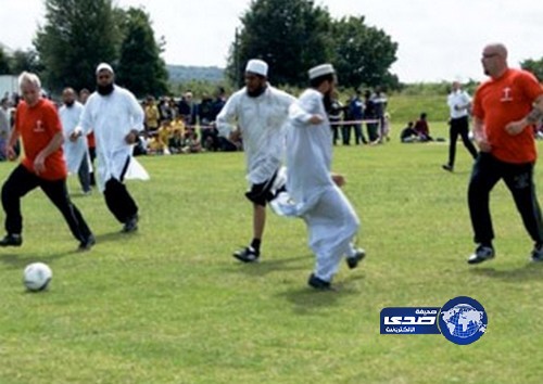 أئمة مساجد يهزمون قساوسة في مبارة كروية