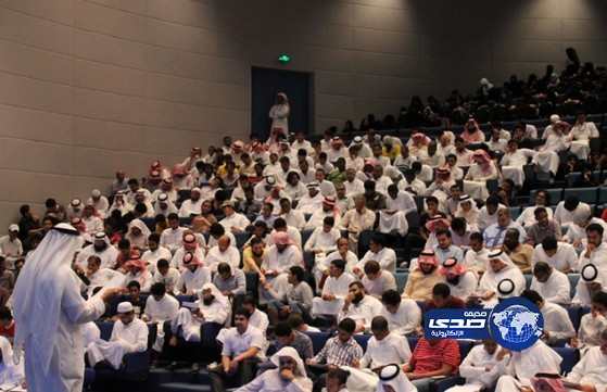 تزويد 950 شاباً وفتاة بجدة بأسرار لتحليل الشخصية عن طريق الكتابة