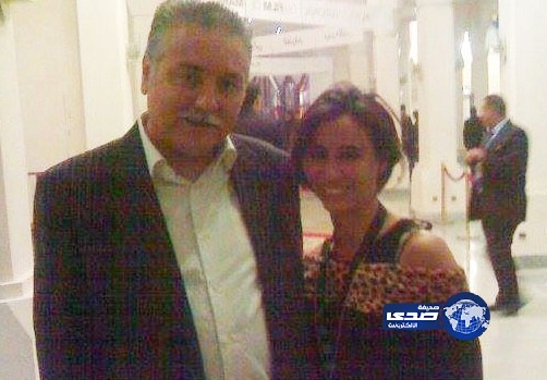 راقصة تحرج وزير مغربي