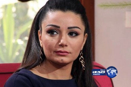 ديمة الجندي تعلن انفصالها عن زوجها