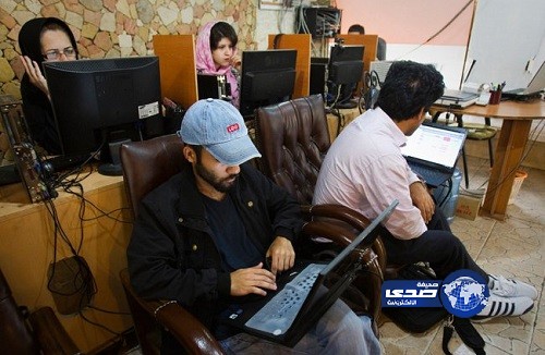 إيران تنفي رفع الحظر عن فيسبوك وتويتر