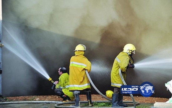 الدفاع المدني بالدمام يخمد حريقا في شركة الغاز