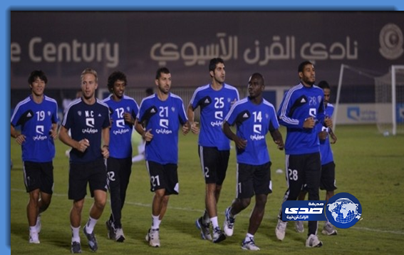 الهلال يعاود تدريباته بعد الاتحاد.. والبدلاء يخوضون مناورة مع الأولمبي