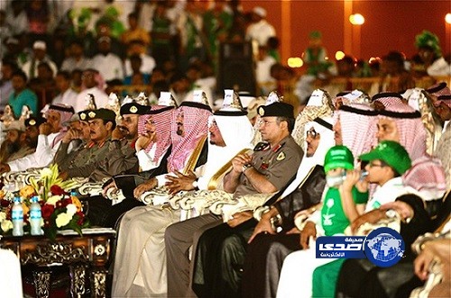 رقصات وأهازيج شعبية في احتفاء جازان بـ “اليوم الوطني”