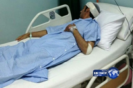 أربعة شبان يضربون معلماً ويهشمون سيارته