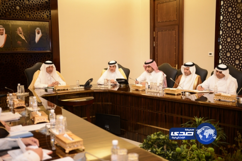 أمير مكة: خطة سنوية لمشاريع المنطقة وتقارير دورية عن المنجزات