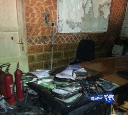 مجهول يشعل النيران في مكتب مدير مدرسة بالقريات