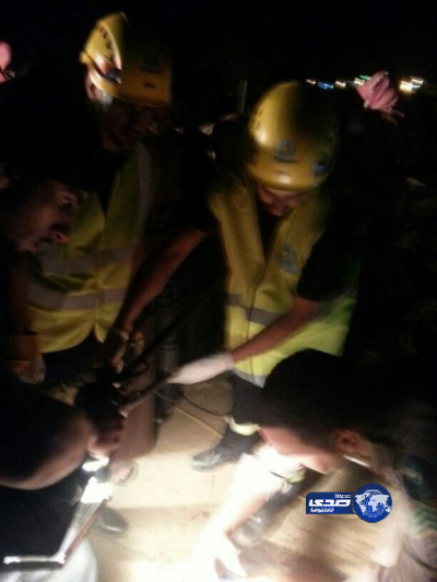 “مدني أبها” ينتشل جثة آسيوي من بئر عميقة في الشعف