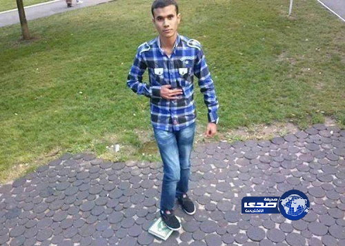 صورة شاب تونسي يدوس القرآن تستنفر “الإنتربول” للقبض عليه