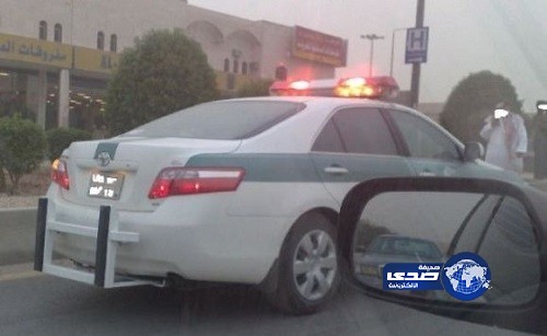 عسكري يفقد التحكم في محرك سيارته والمرور يوقفه