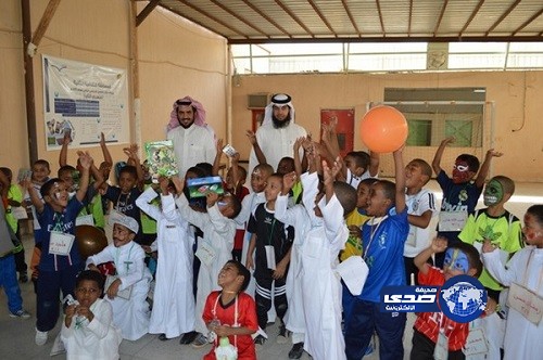 مدارس حكومية تستقبل المستجدين بـ”فرق ترفيهية” وجوائز بالرياض