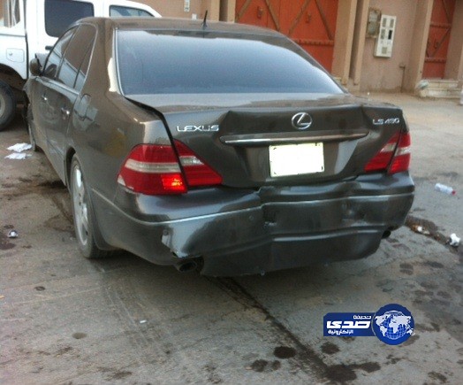 دوريات أمن الرياض تقبض على سارق ” الكزس”