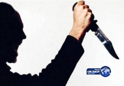 طالب يذبح معلماً.. أخذ هاتفه أثناء الحصة