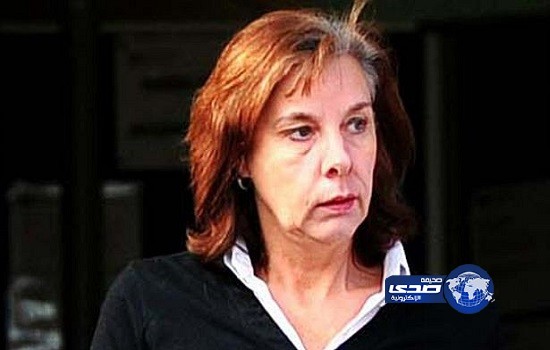 أم خمسينية تسرق 900 حقيبة نسائية خلال 3 سنوات