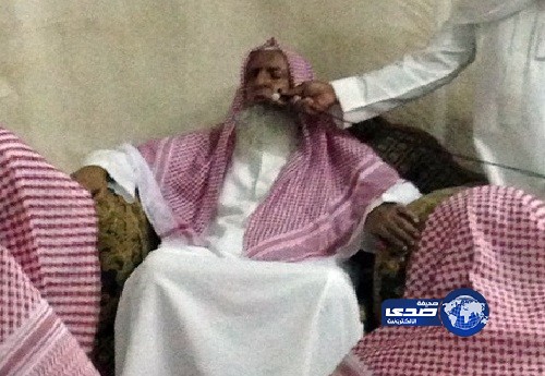 سماحة المفتي يرد على أسئلة الحجيج بمخيمه بمنى