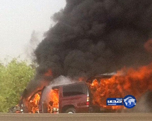 اندلاع حريق بمركبة بطريق صبيا ولا إصابات