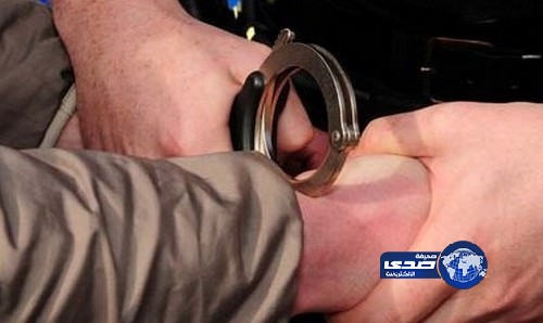 يقتل جاره ويبتر ذراعيه لشكه في ارتباطه بعلاقة آثمة مع زوجته